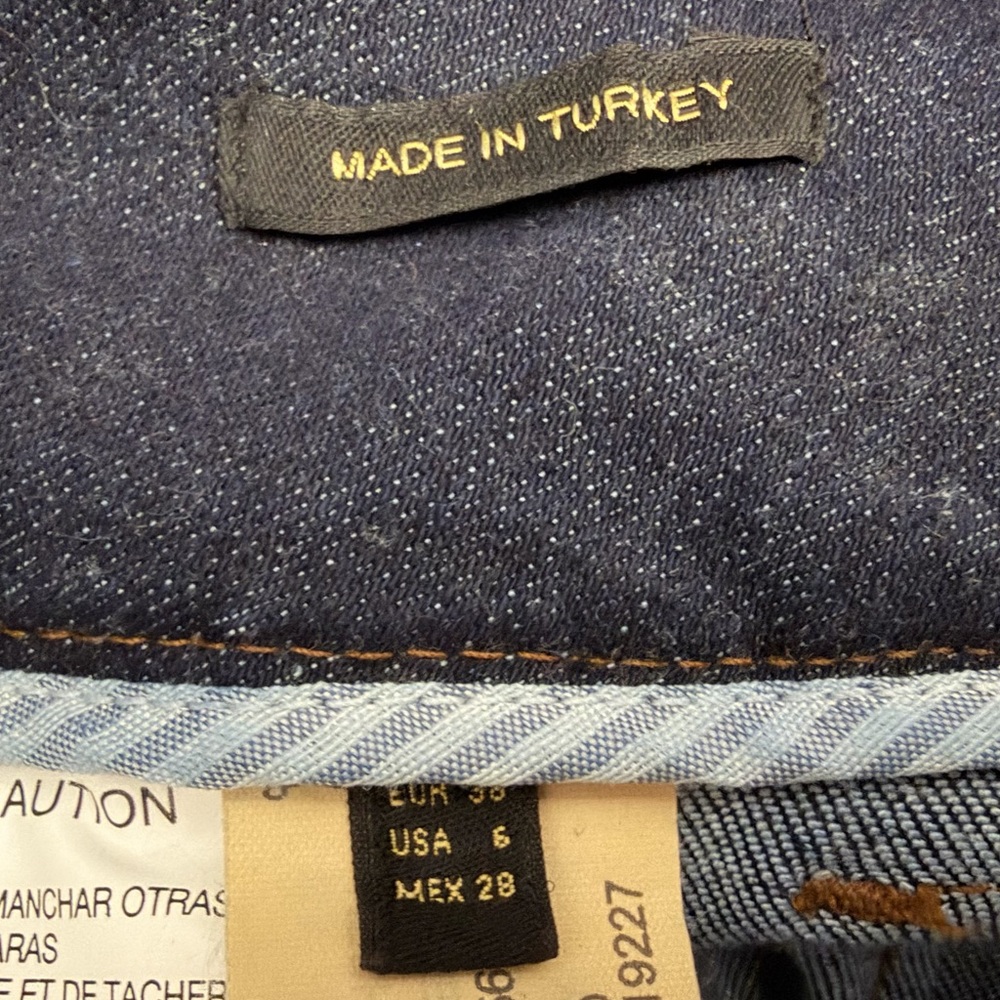 Massimo Dutti Button-Through Denim Skirt - Picture 8 of 9